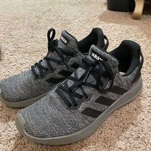 Men’s size 8.5 Adidas Tennis Shoes